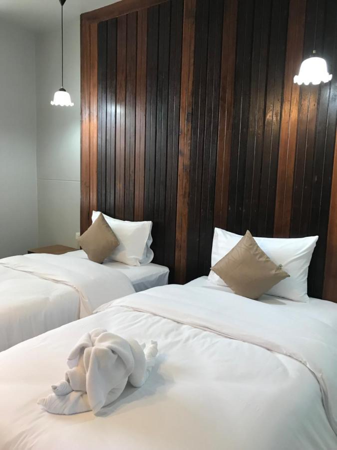 Thaimueang Boutique Hotel Thai Mueang Екстериор снимка