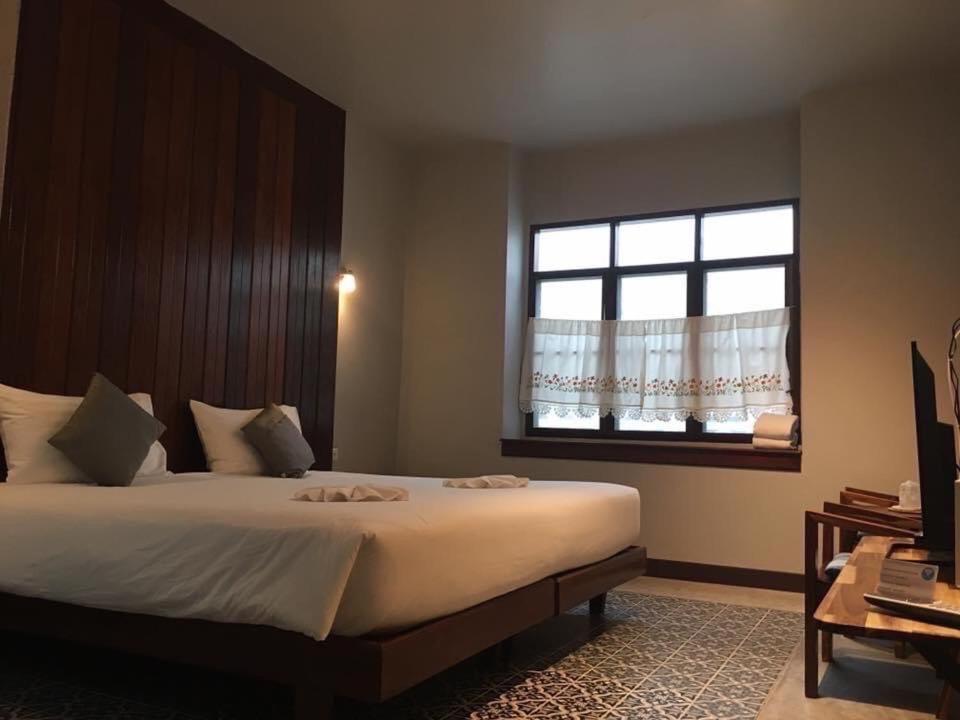 Thaimueang Boutique Hotel Thai Mueang Екстериор снимка